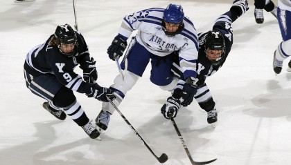 开云娱乐官网-女子网球公开赛中国选手表现突出，晋级八强，女子网球职业赛事